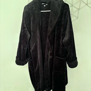 Cozy Black Robe with Pockets